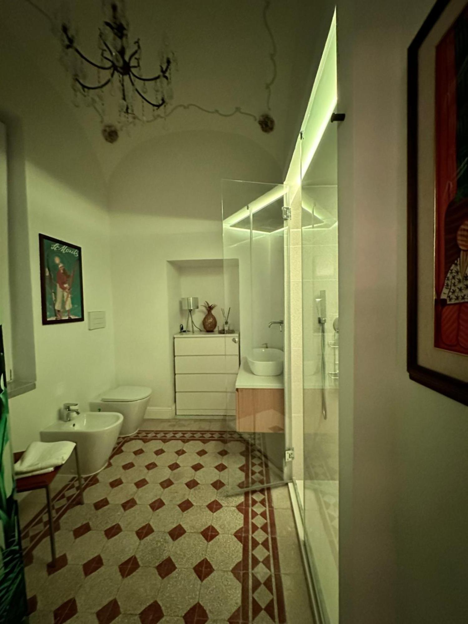 Toledo Maisonnette Napoli ภายนอก รูปภาพ