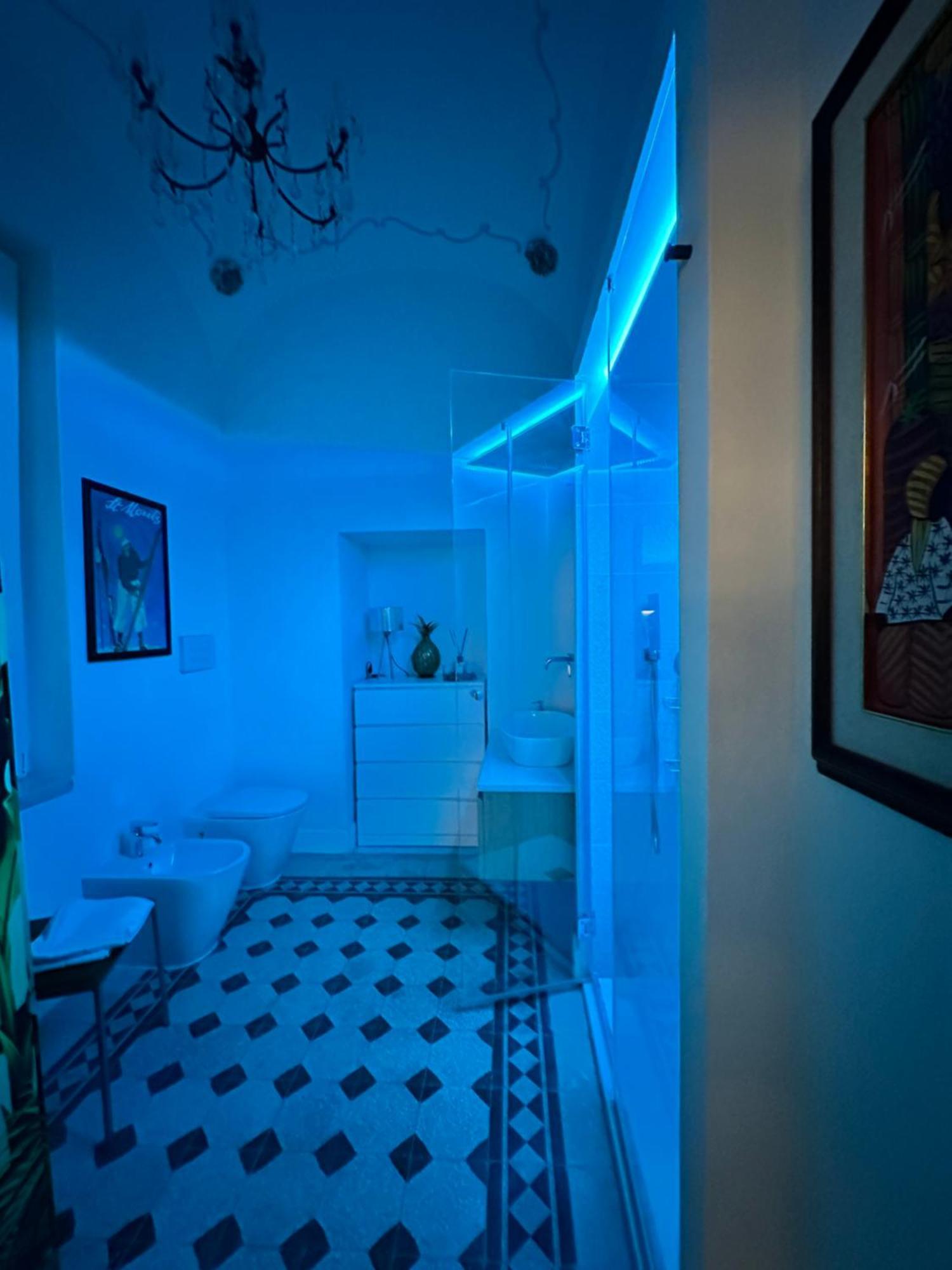 Toledo Maisonnette Napoli ภายนอก รูปภาพ