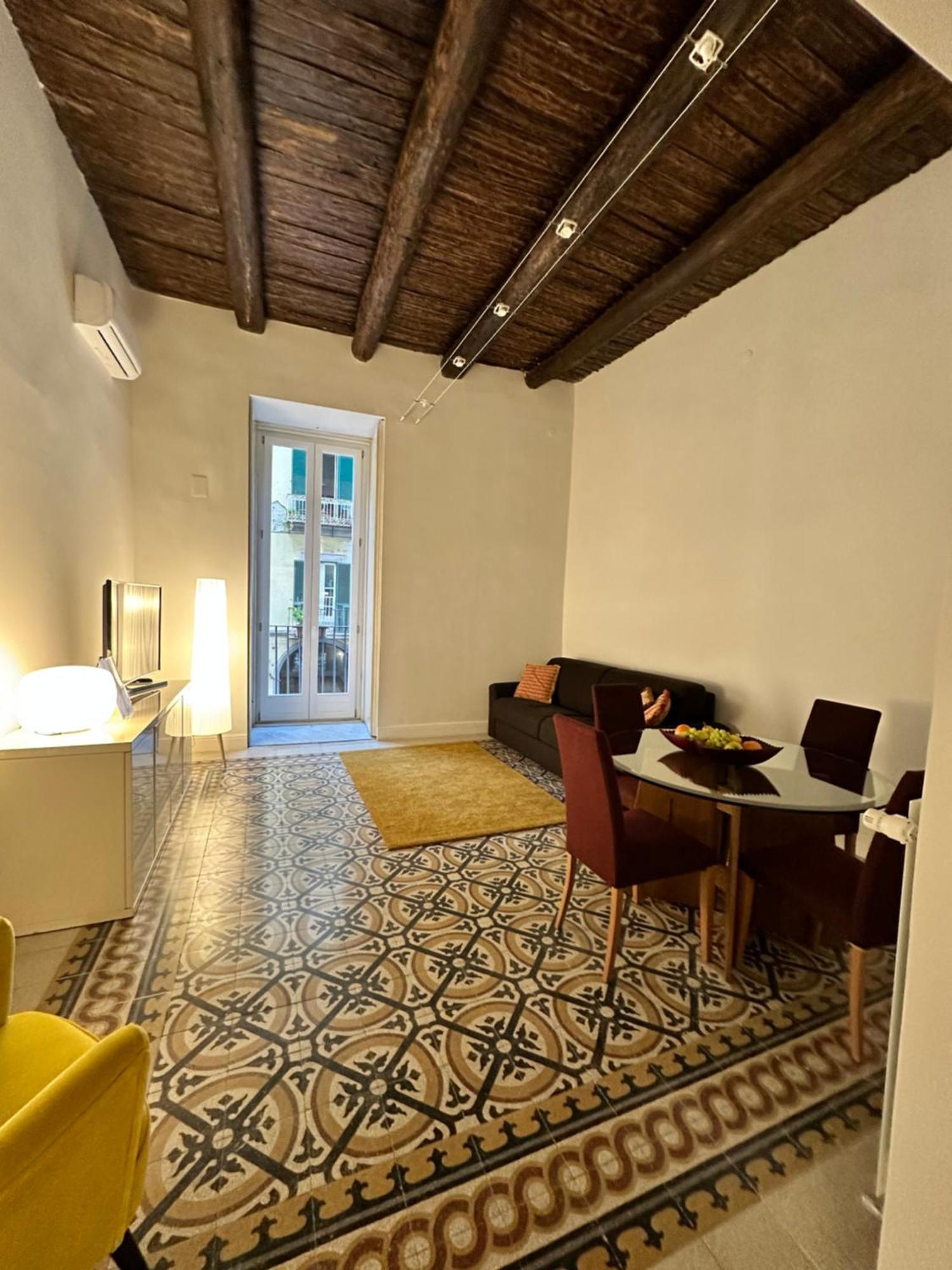 Toledo Maisonnette Napoli ภายนอก รูปภาพ